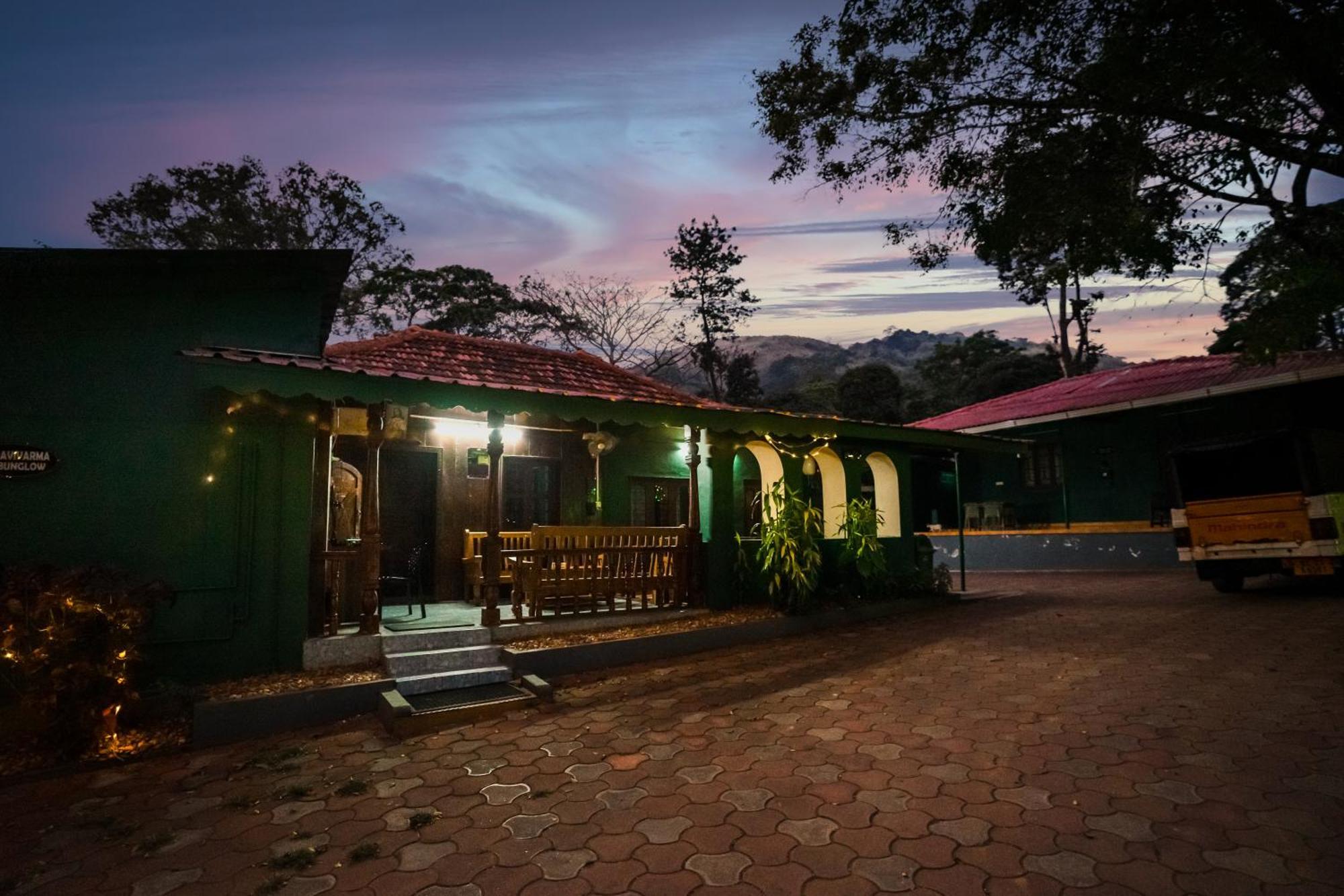 Hill Valley Farm House Nelliyampathy Extérieur photo